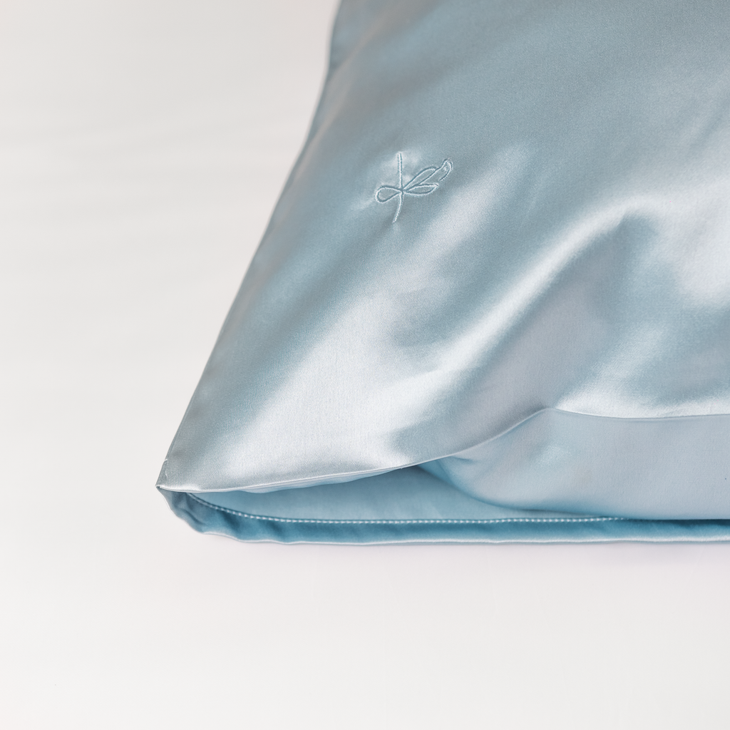 Silk Anti-Acne Pillowcase