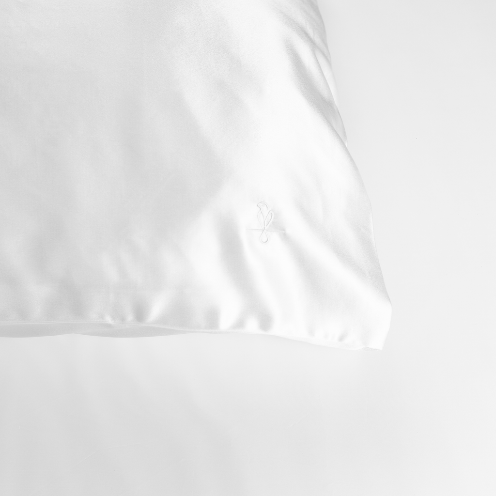 Silk Anti-Acne Pillowcase